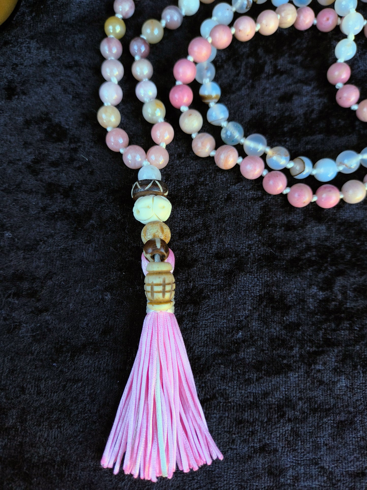 M9 | "Sofía" for Gentle Expression of Feminine Power
